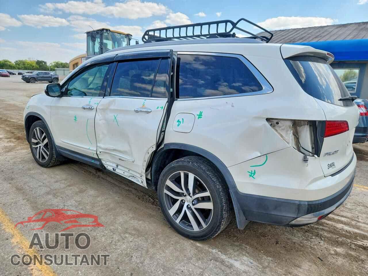 HONDA PILOT 2017 - 5FNYF6H95HB046038