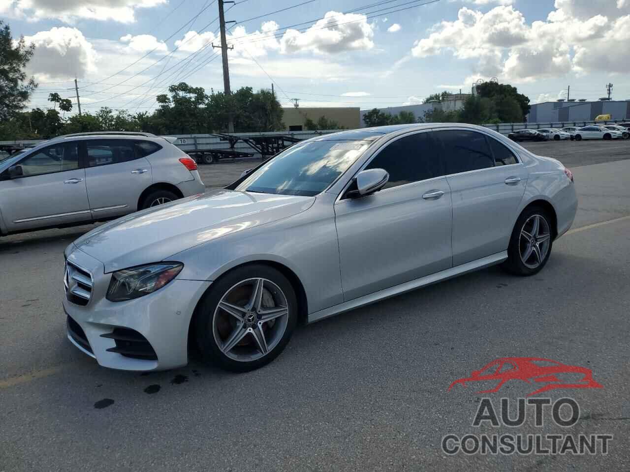 MERCEDES-BENZ E-CLASS 2019 - WDDZF4JB3KA511623