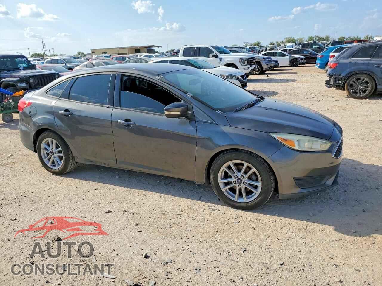 FORD FOCUS 2015 - 1FADP3F24FL348016