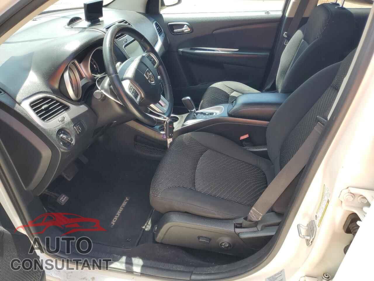 DODGE JOURNEY 2015 - 3C4PDCBB5FT580537