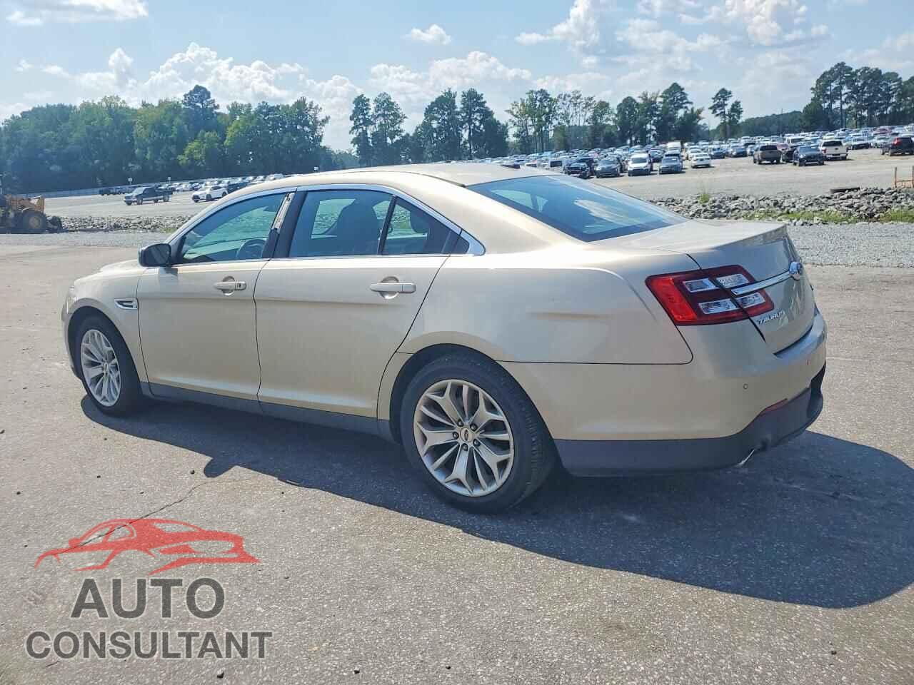 FORD TAURUS 2018 - 1FAHP2F8XJG109815