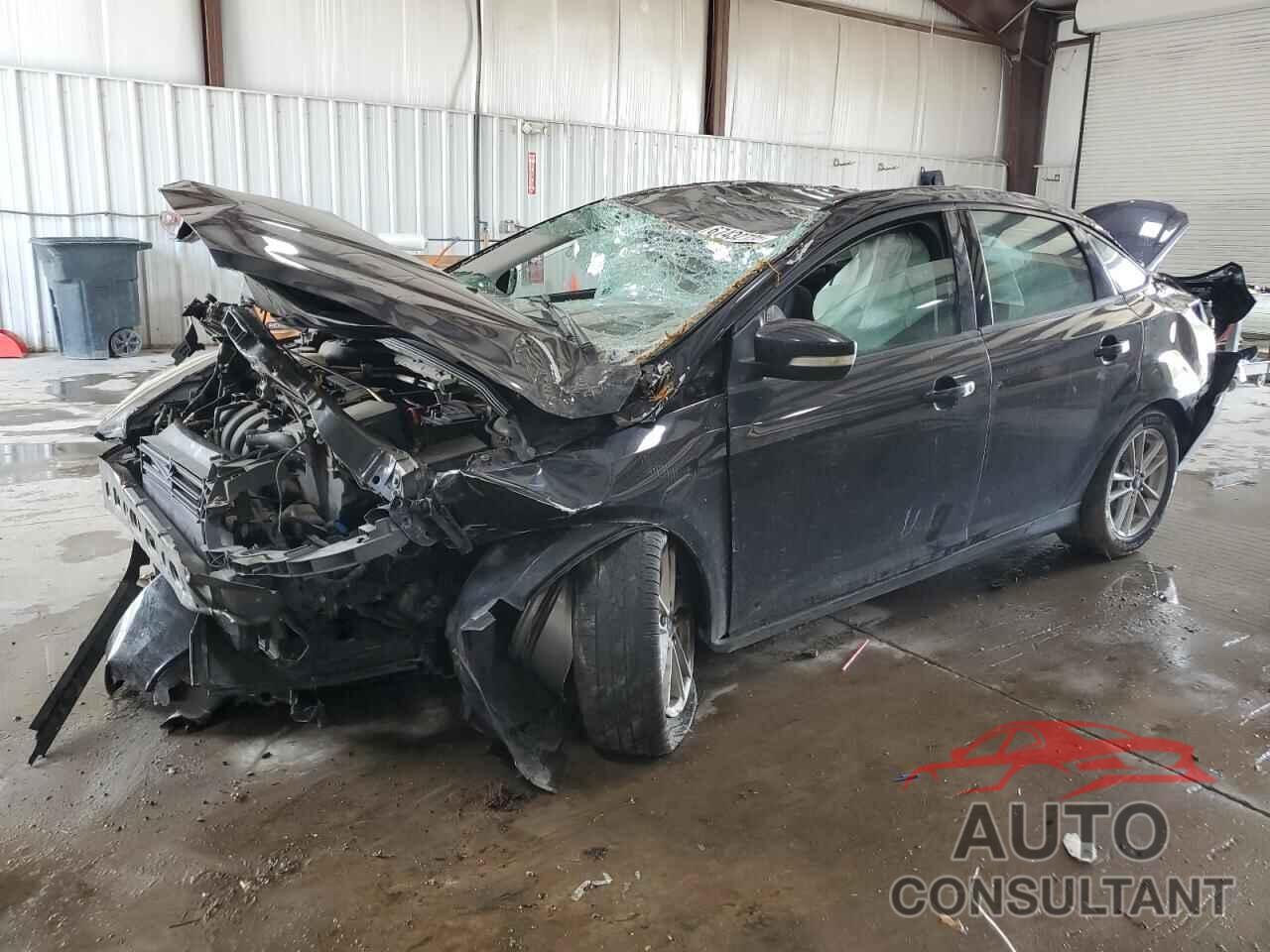 FORD FOCUS 2015 - 1FADP3F26FL253182