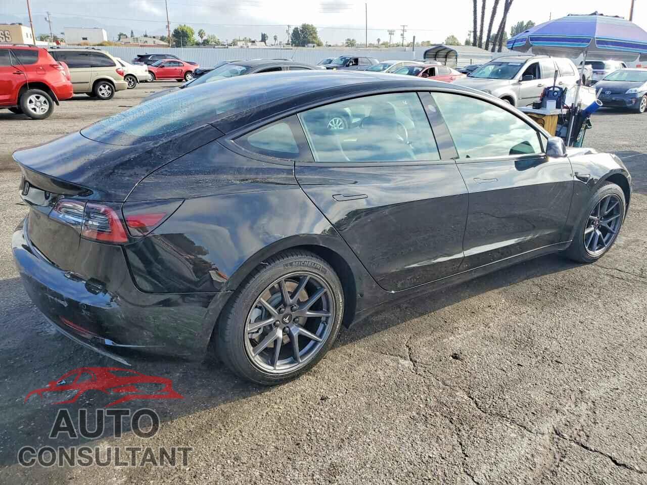 TESLA MODEL 3 2022 - 5YJ3E1EA4NF359043