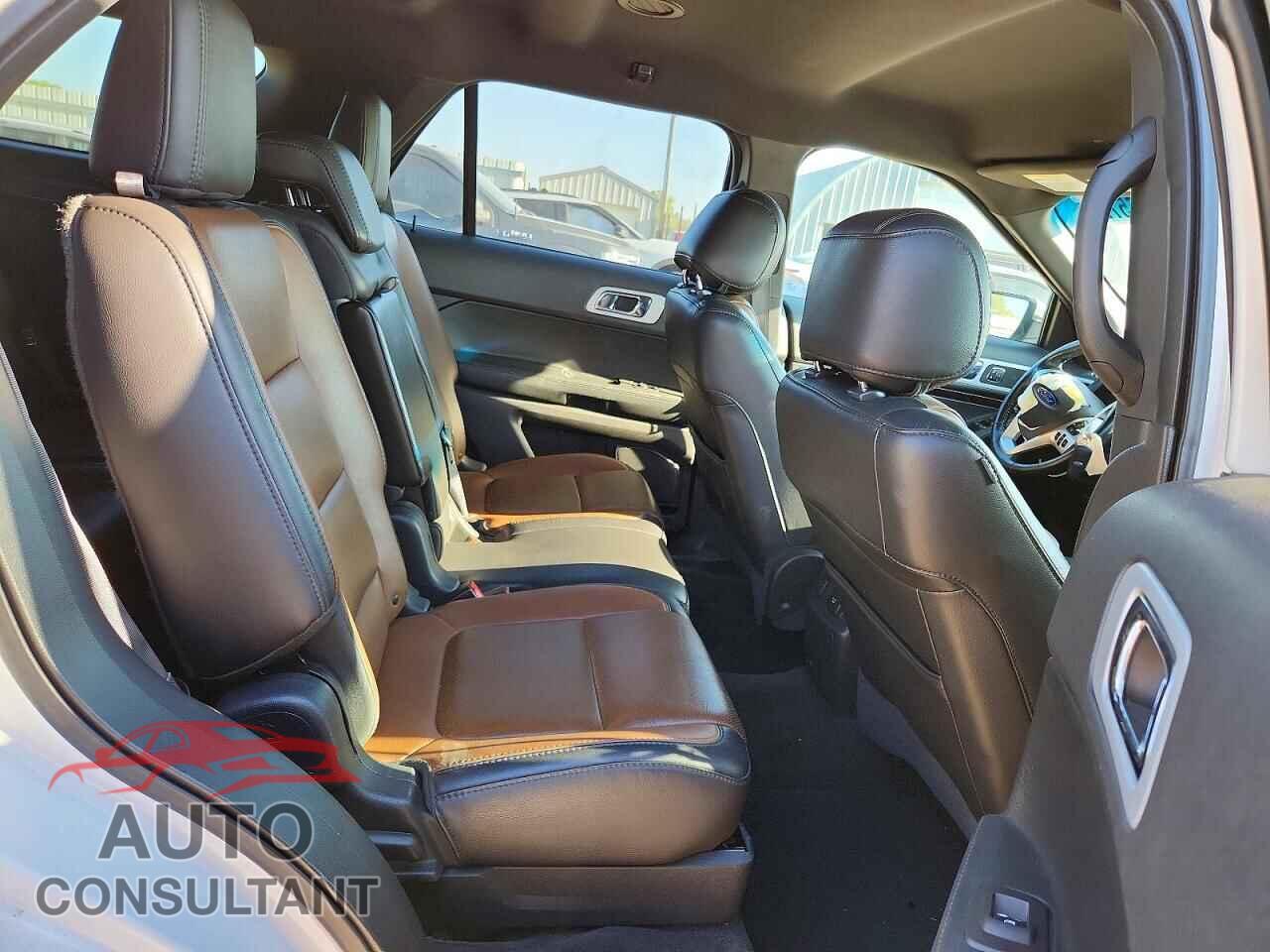 FORD EXPLORER 2013 - 1FM5K8F82DGC39277