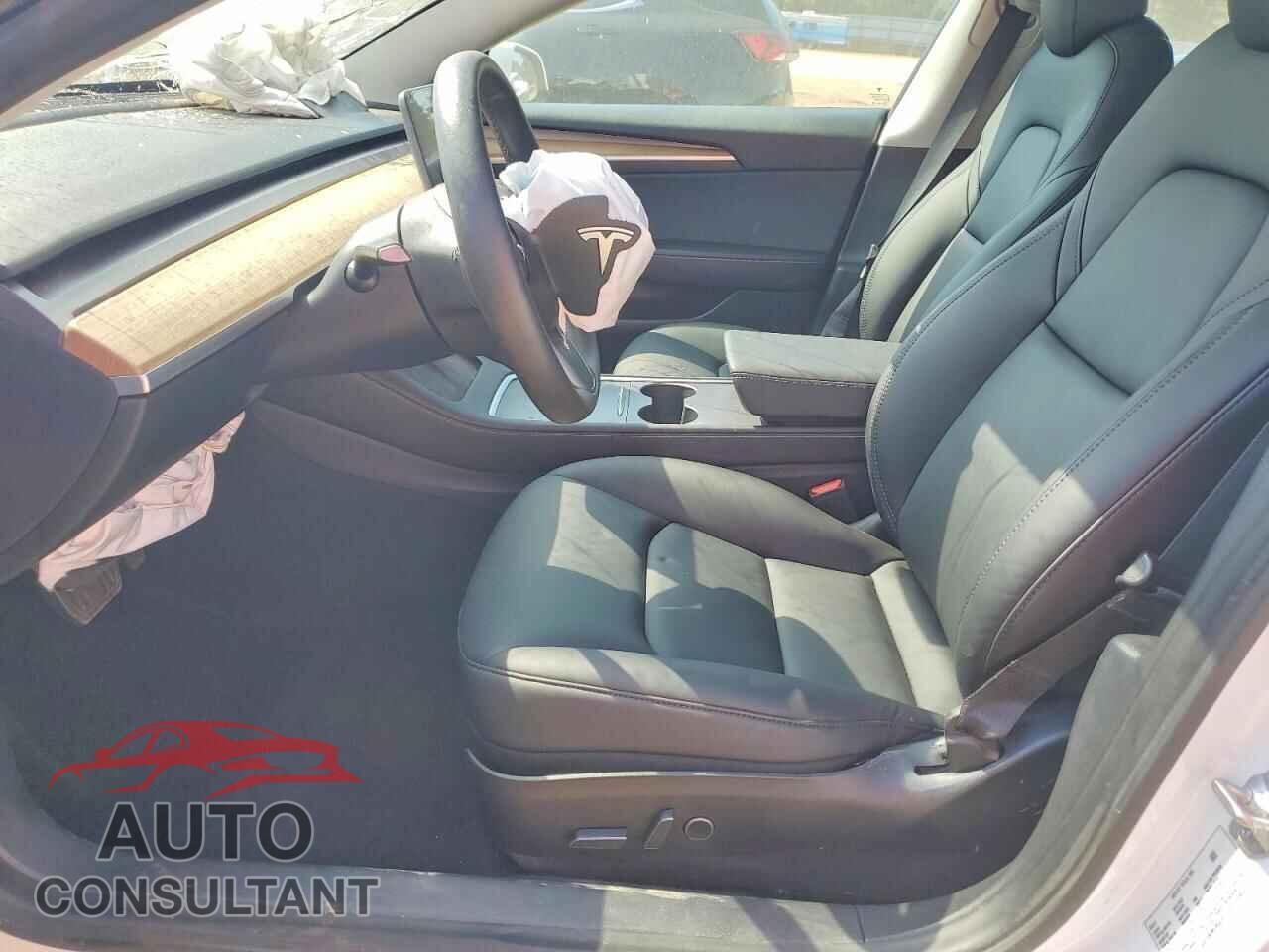 TESLA MODEL 3 2021 - 5YJ3E1EB0MF980030