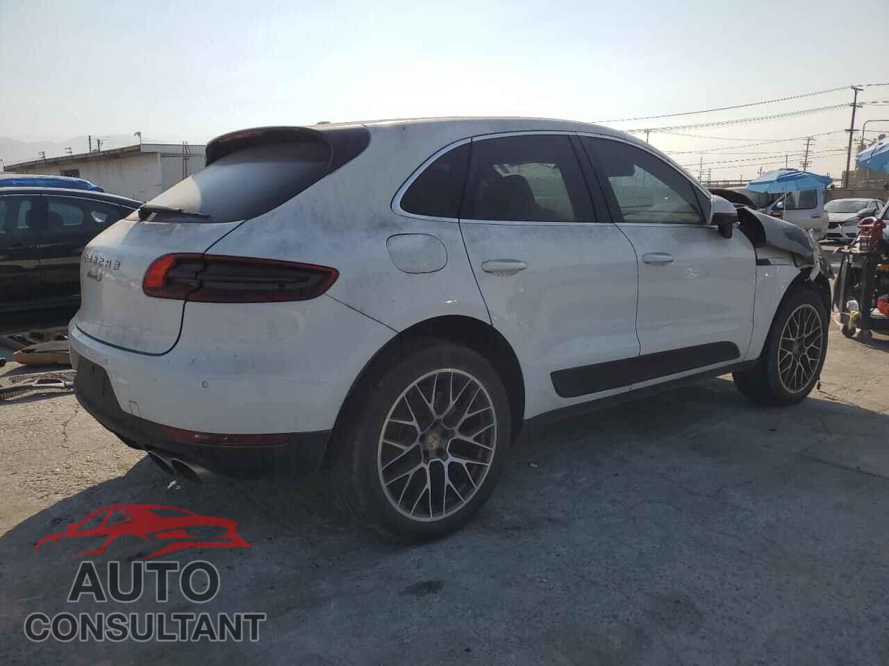 PORSCHE MACAN 2016 - WP1AB2A50GLB40142