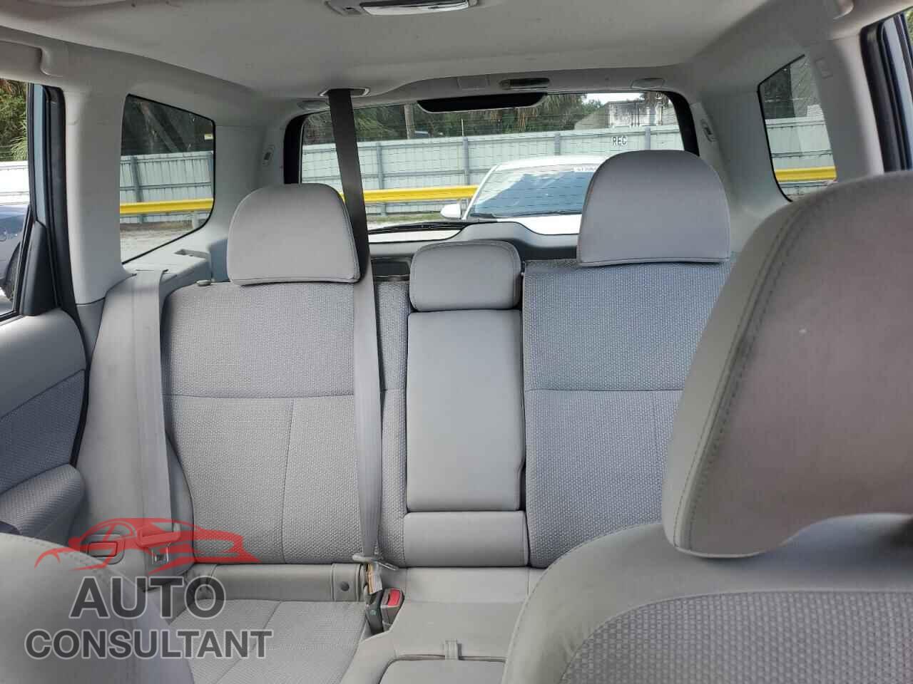 SUBARU FORESTER 2011 - JF2SHBDC7BH782885