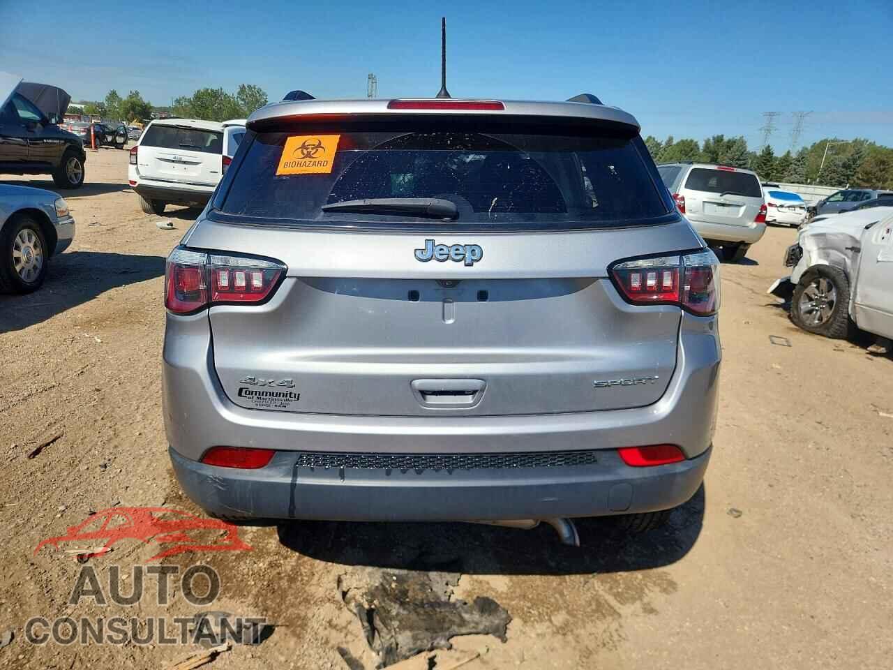 JEEP COMPASS 2018 - 3C4NJDAB8JT178284