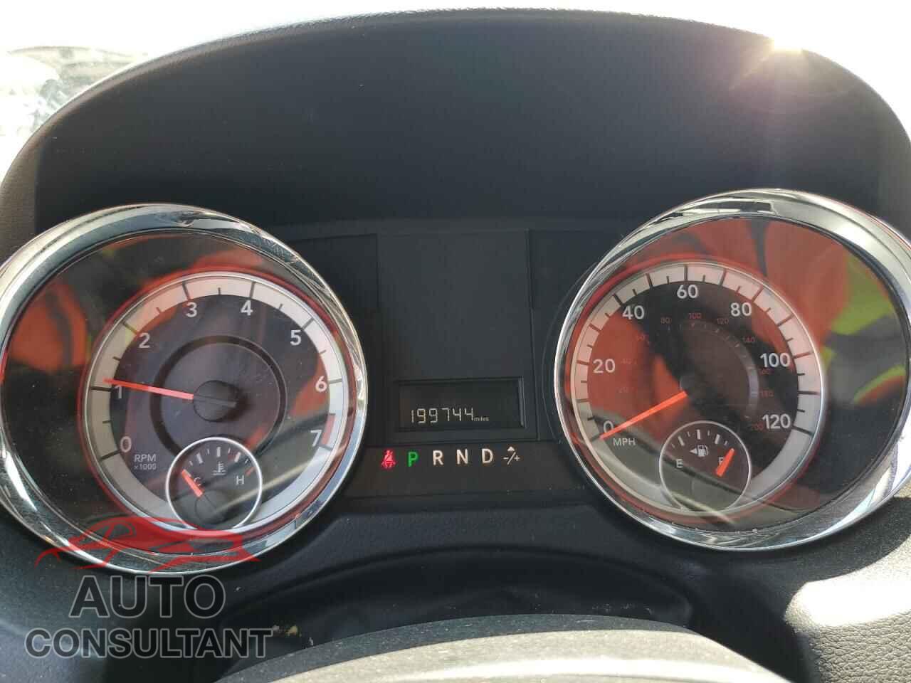 DODGE CARAVAN 2015 - 2C4RDGCGXFR738285