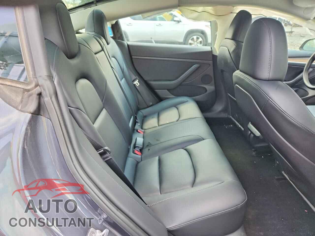 TESLA MODEL 3 2023 - 5YJ3E1EA8PF701211