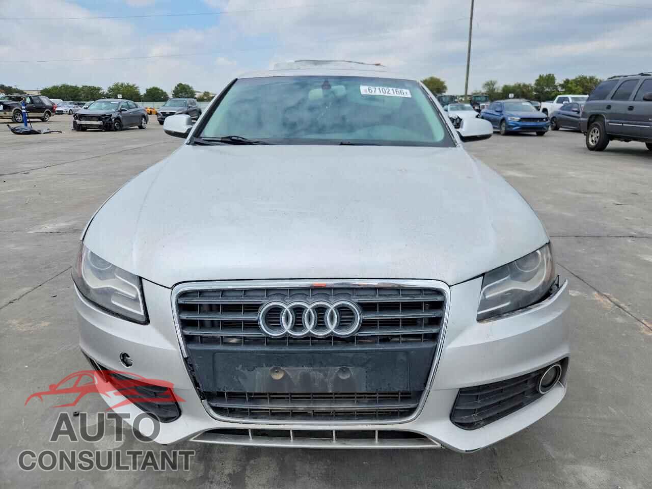 AUDI A4 2011 - WAUFFAFL9BN028558