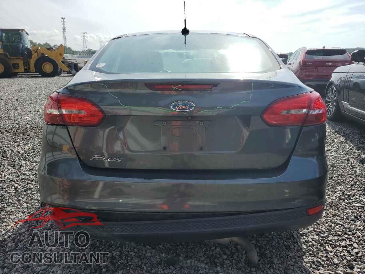 FORD FOCUS 2017 - 1FADP3E20HL327507