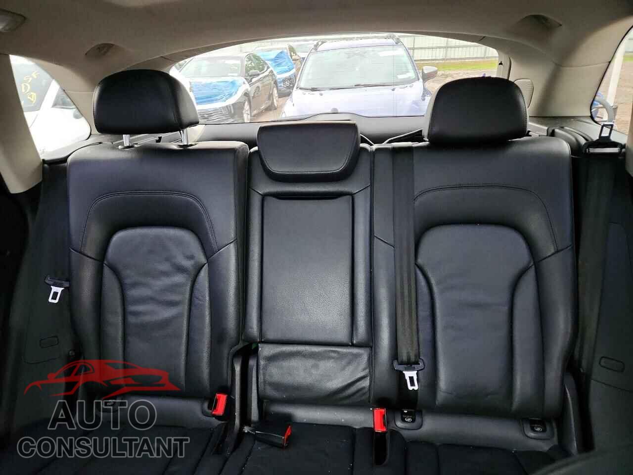 AUDI Q5 2012 - WA1LFBFP6CA124777