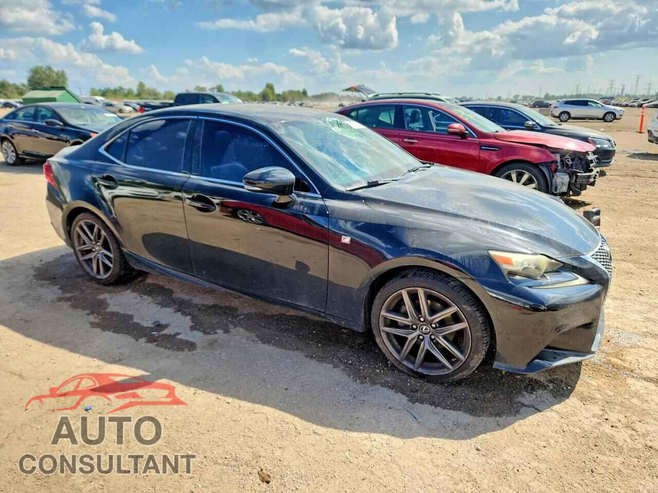 LEXUS IS 2014 - JTHBF1D20E5015017