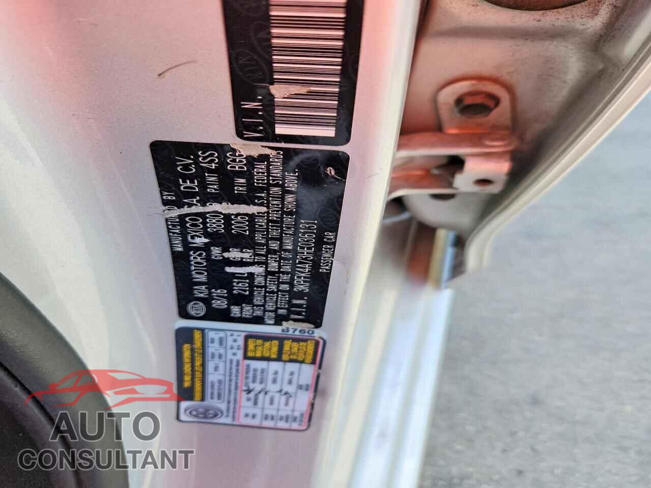 KIA FORTE 2017 - 3KPFK4A73HE036131