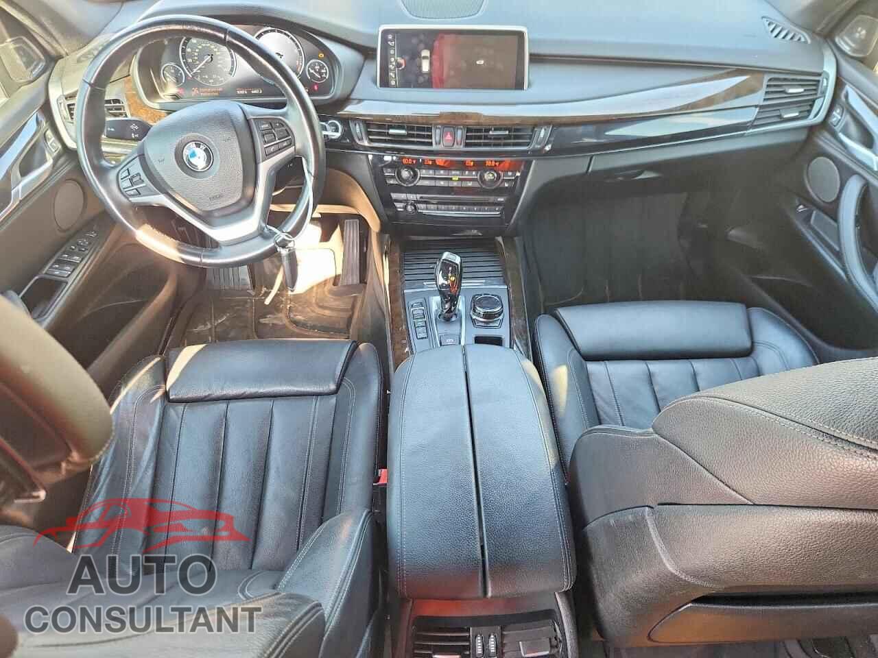 BMW X5 2017 - 5UXKR0C39H0V83165