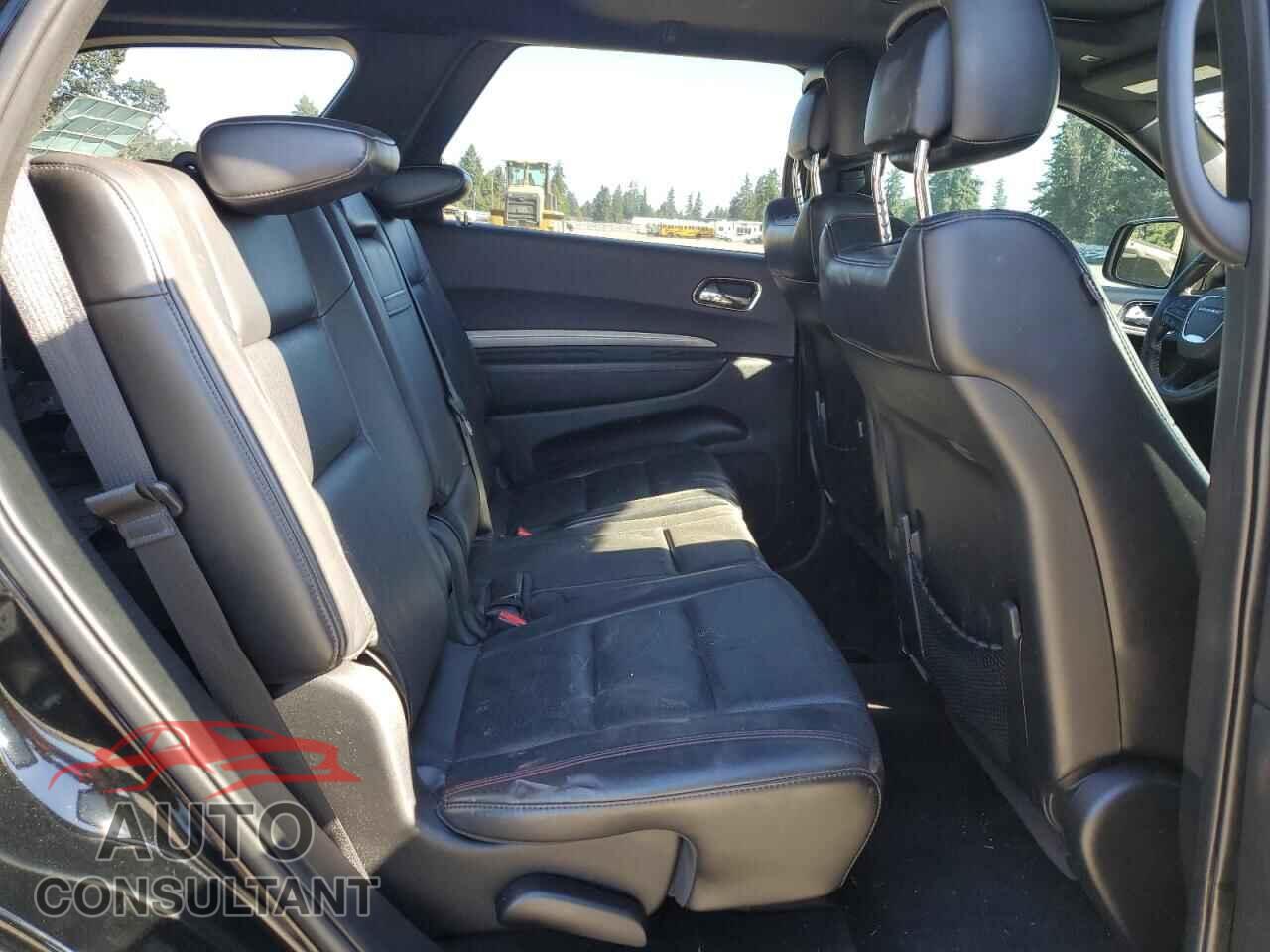 DODGE DURANGO 2018 - 1C4SDJCT4JC385331
