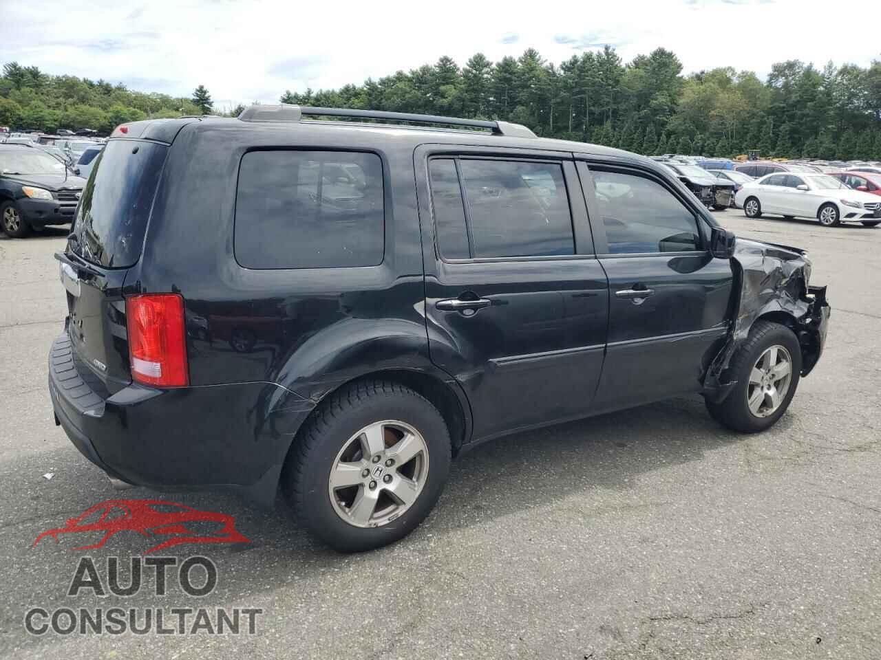 HONDA PILOT 2011 - 5FNYF4H7XBB017631