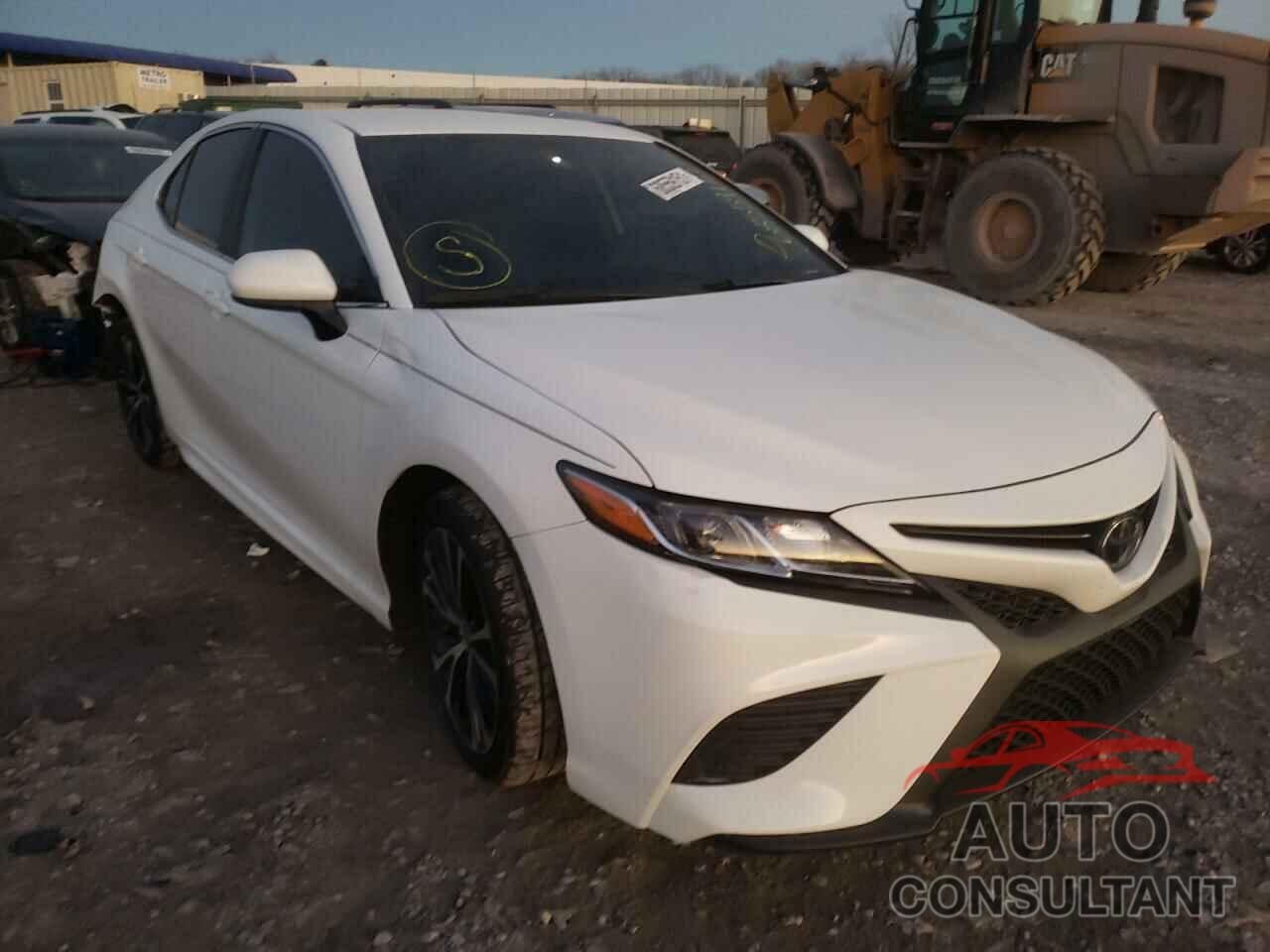 TOYOTA CAMRY 2020 - 4T1G11AK2LU950645