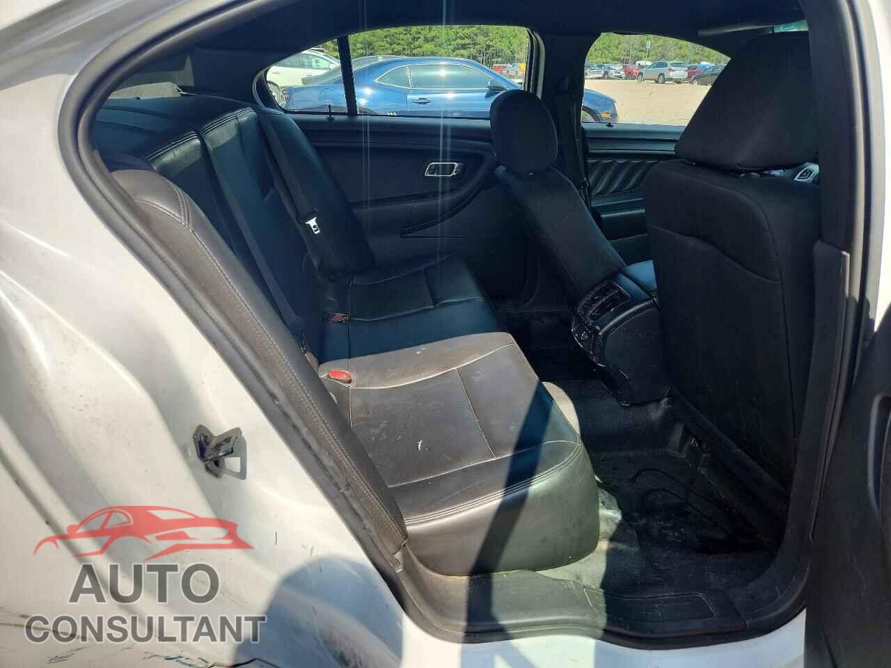 FORD TAURUS 2016 - 1FAHP2MK5GG110247