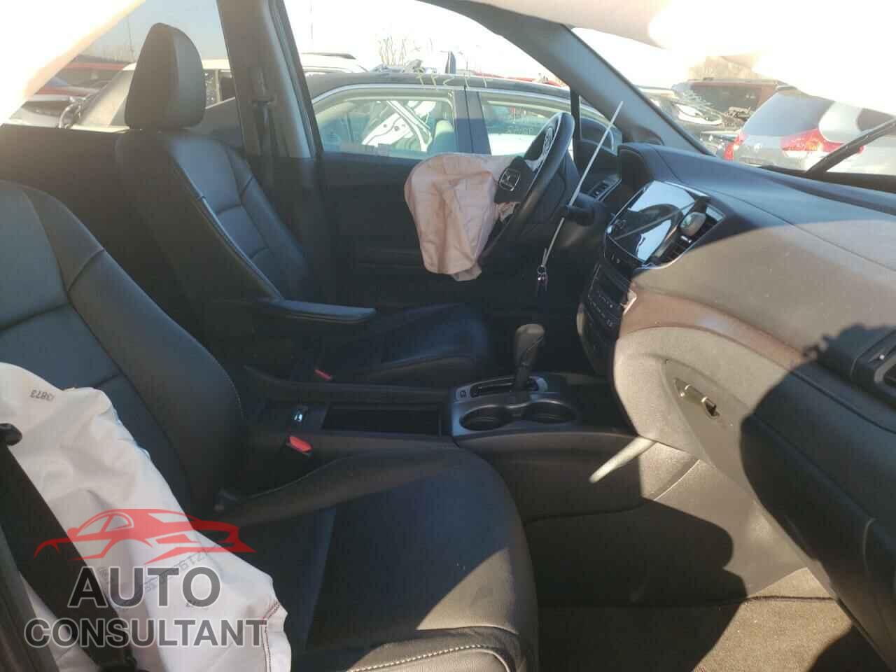 HONDA PILOT 2019 - 5FNYF6H46KB045315
