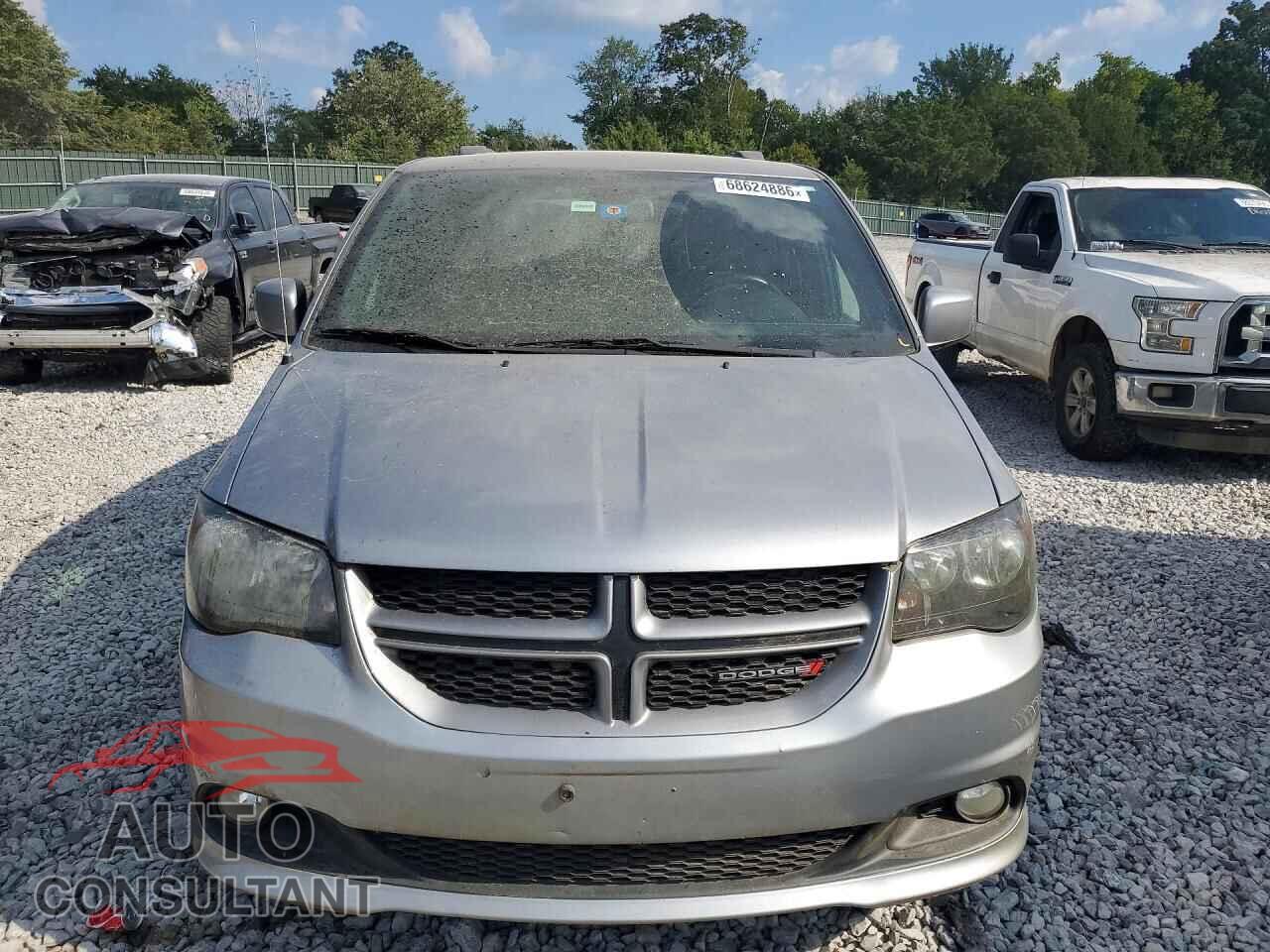DODGE CARAVAN 2018 - 2C4RDGEG9JR343892