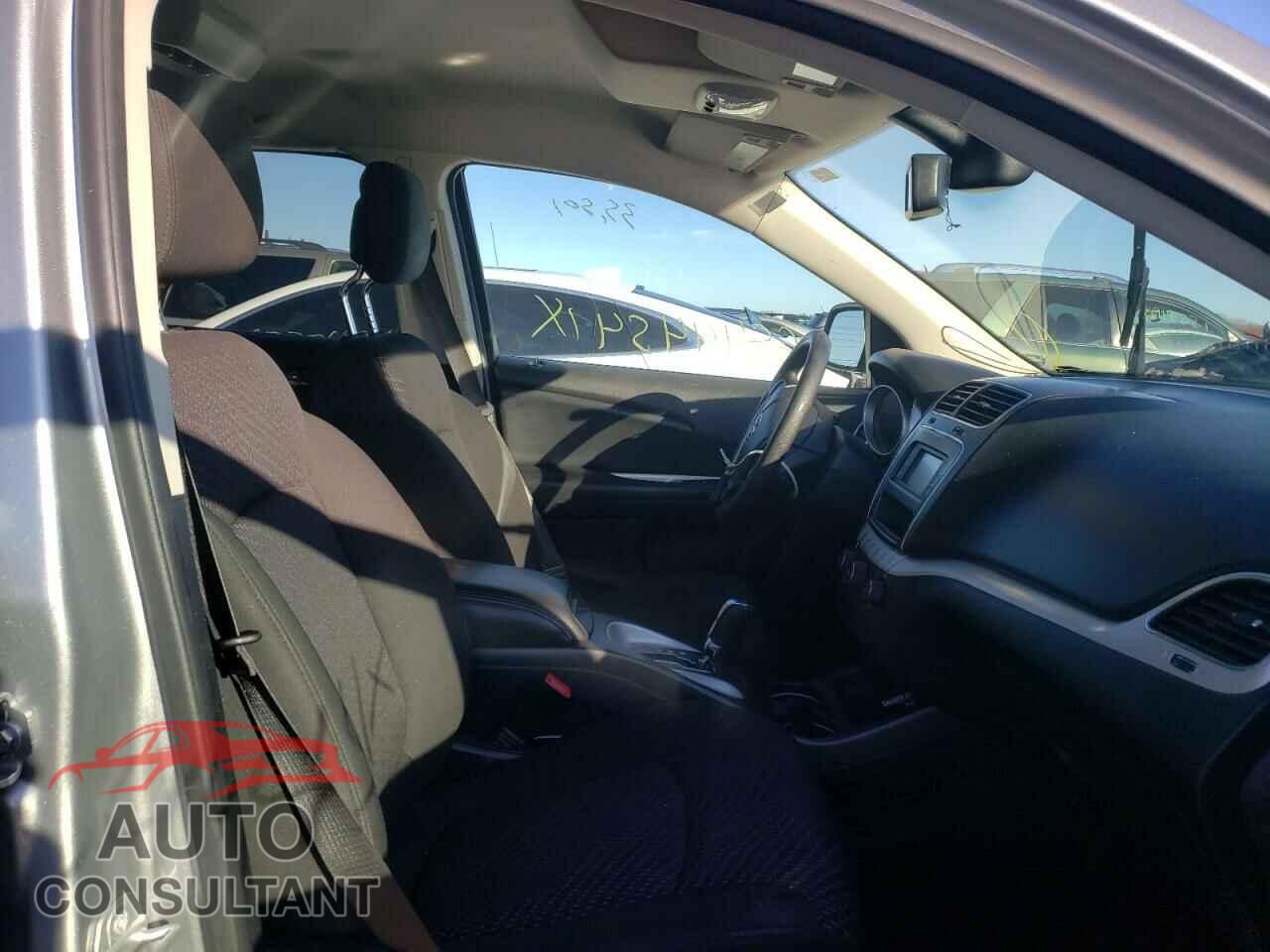 DODGE JOURNEY 2019 - 3C4PDCBB5KT845869