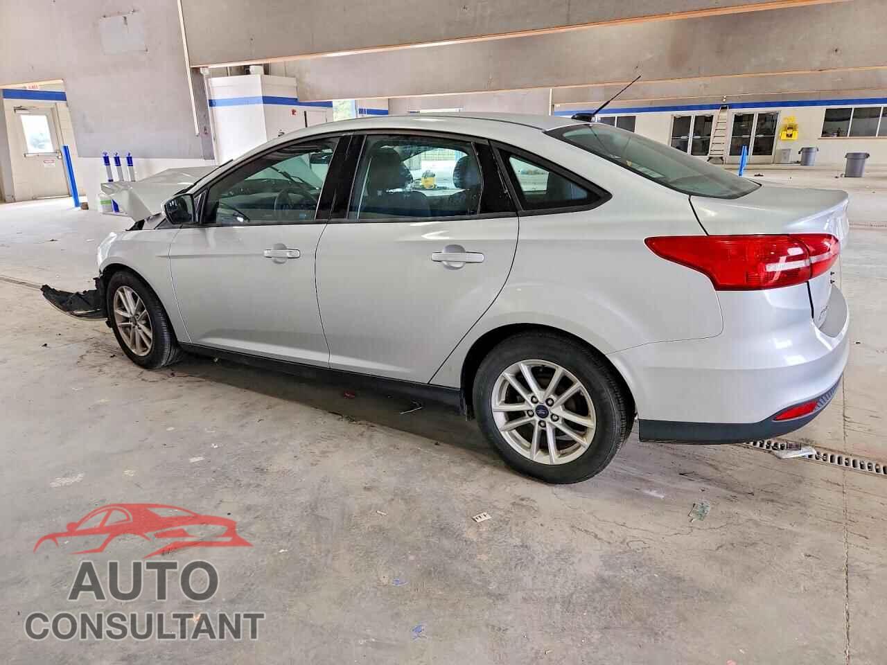 FORD FOCUS 2017 - 1FADP3F23HL215315