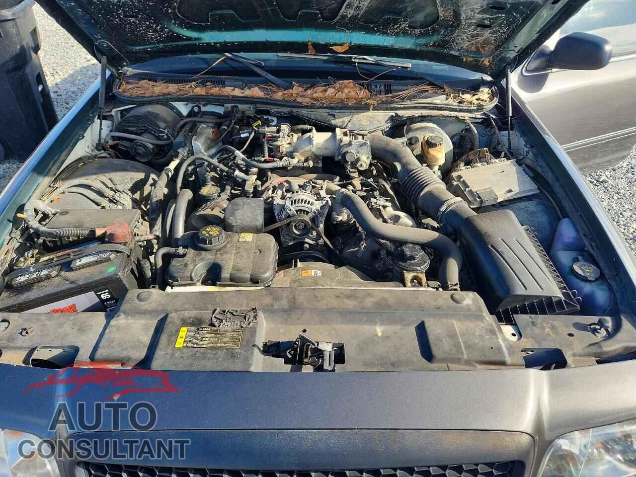 FORD CROWN VIC 2011 - 2FABP7BV7BX104257