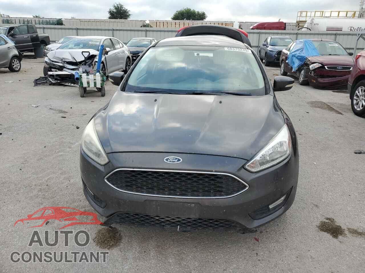 FORD FOCUS 2016 - 1FADP3F22GL262513
