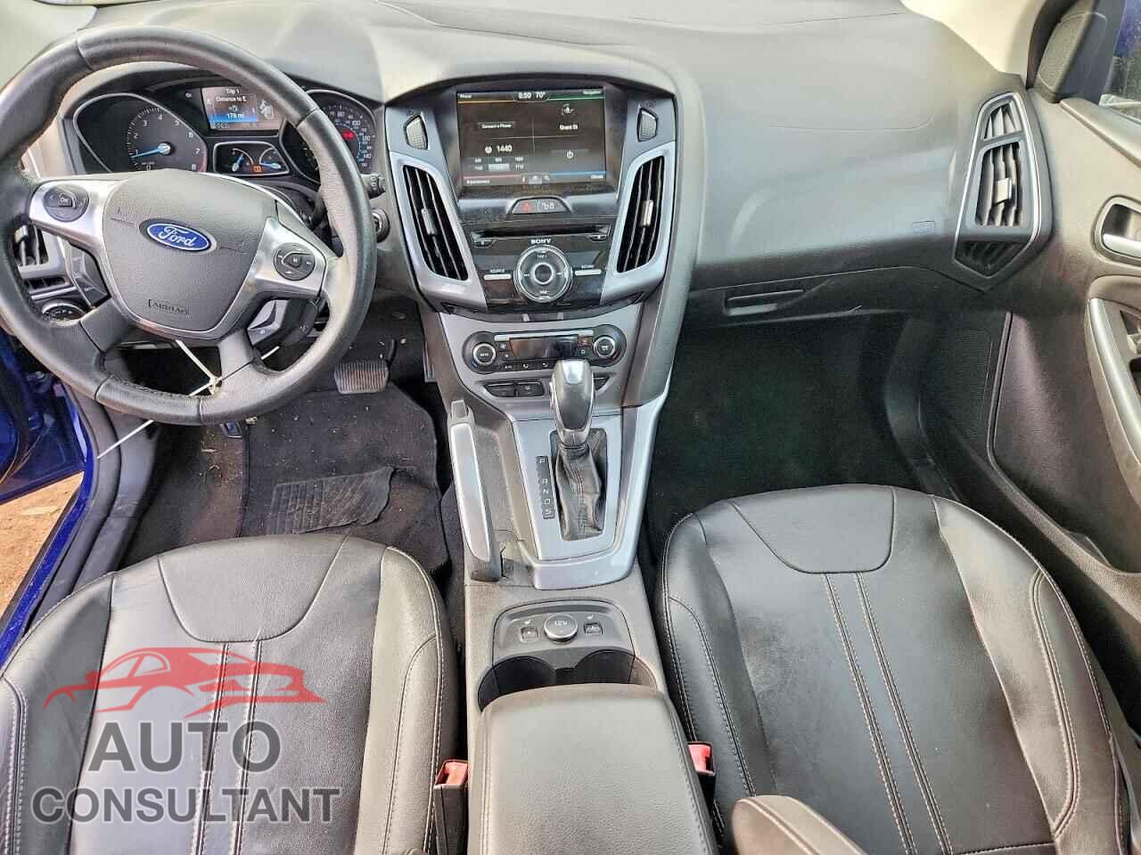 FORD FOCUS 2012 - 1FAHP3N23CL390899