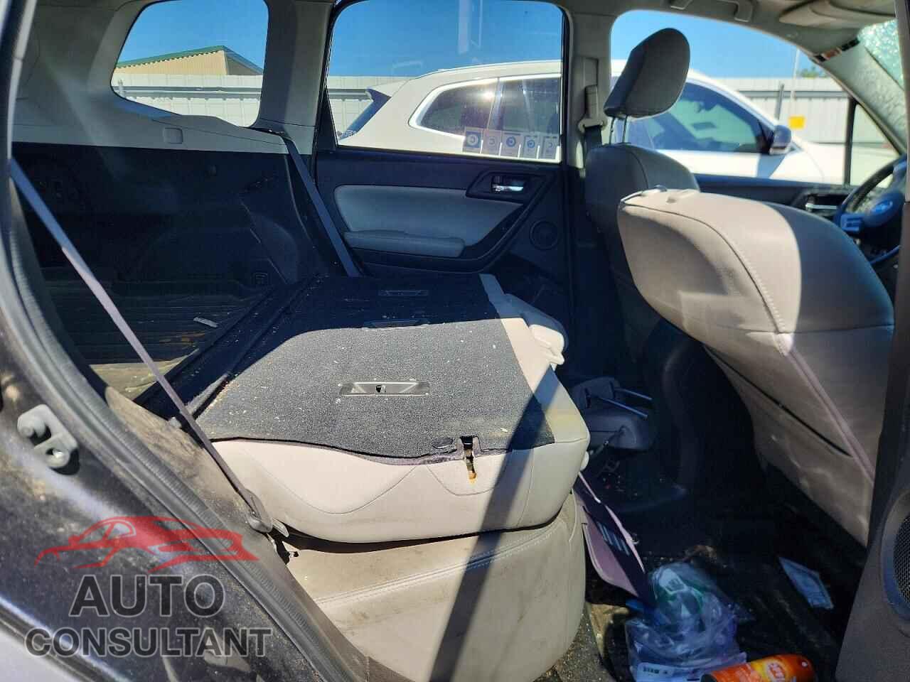 SUBARU FORESTER 2014 - JF2SJAMC8EH440350