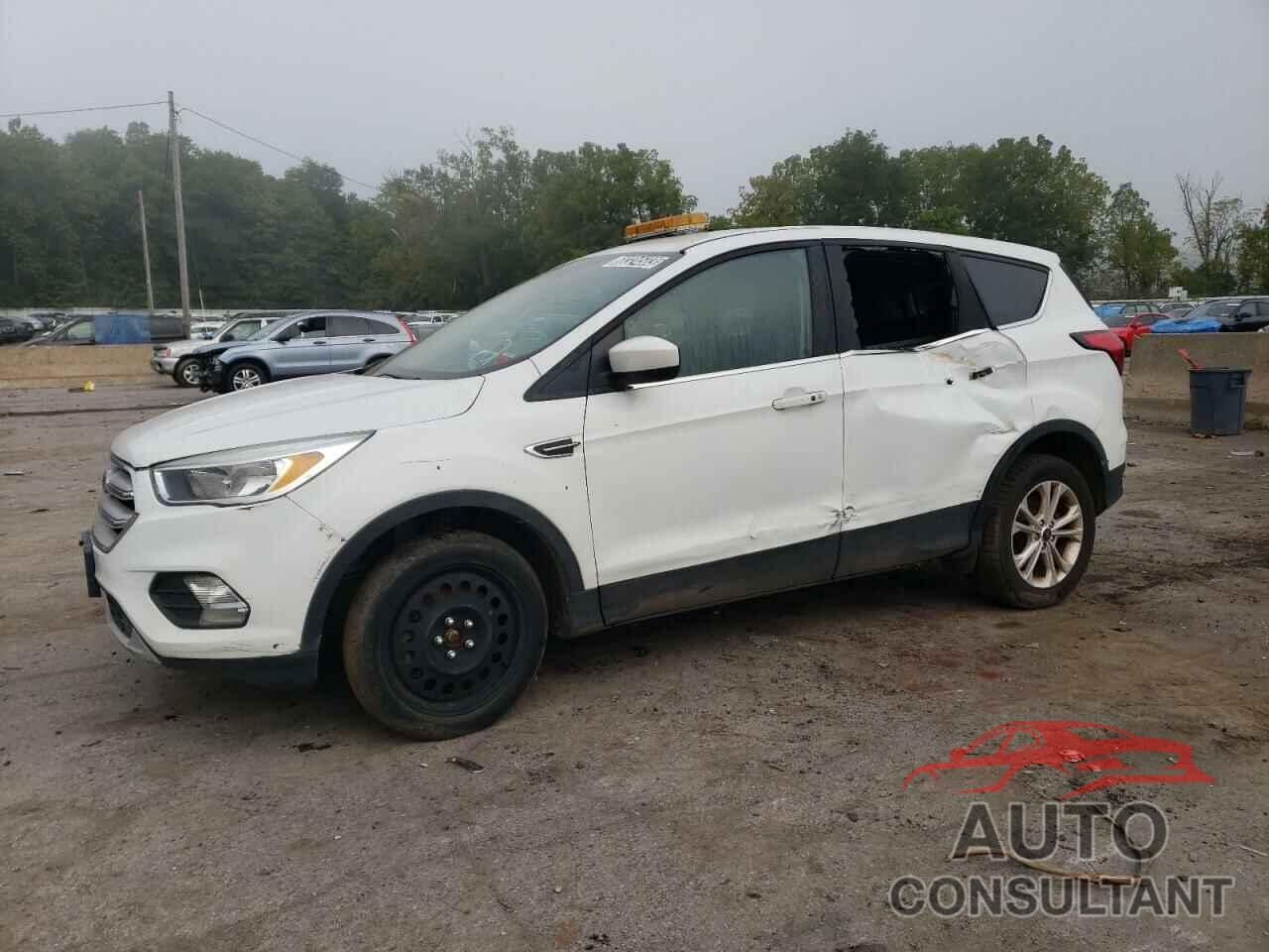 FORD ESCAPE 2019 - 1FMCU9GD6KUA84377