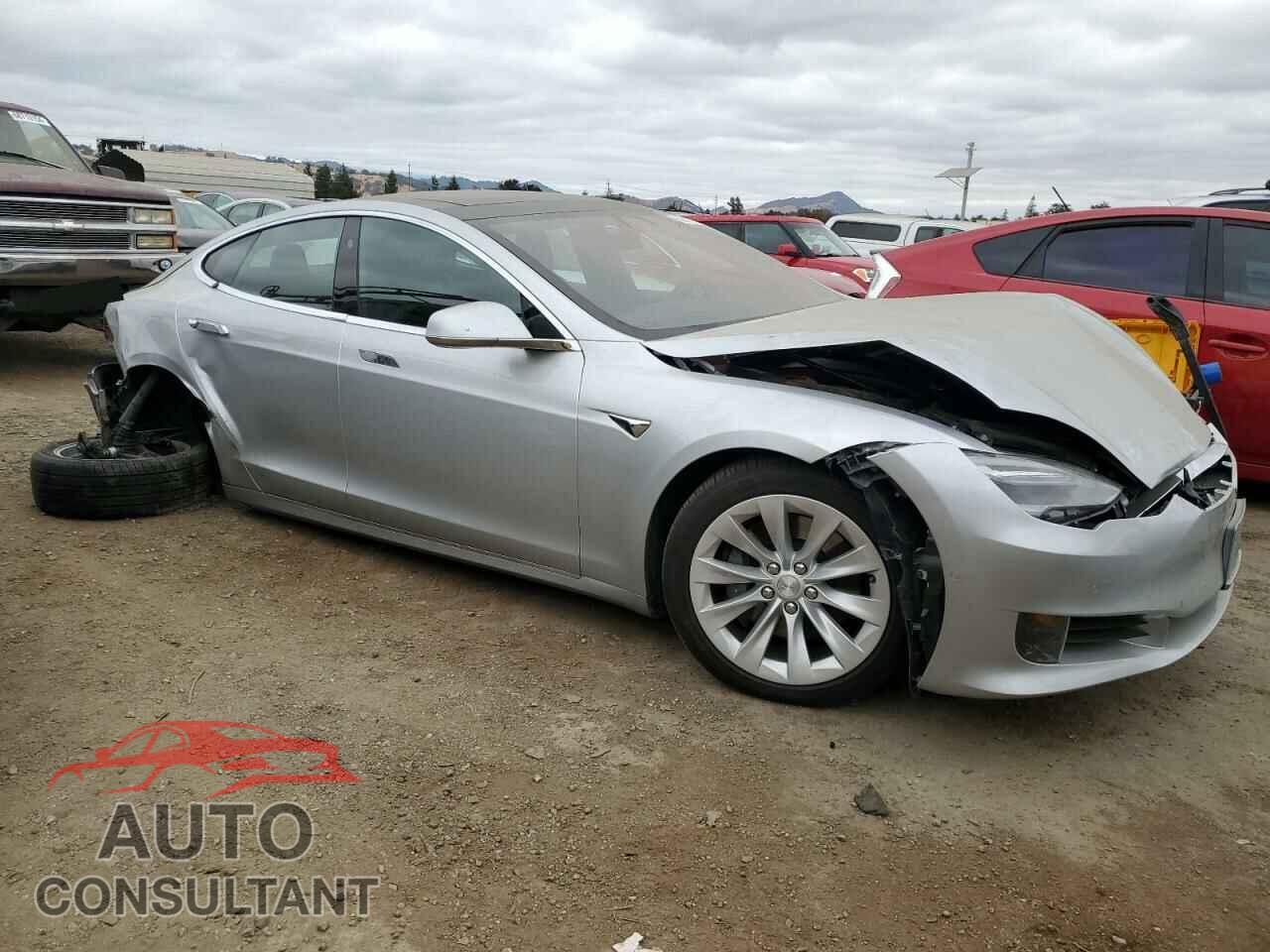 TESLA MODEL S 2017 - 5YJSA1E13HF183341