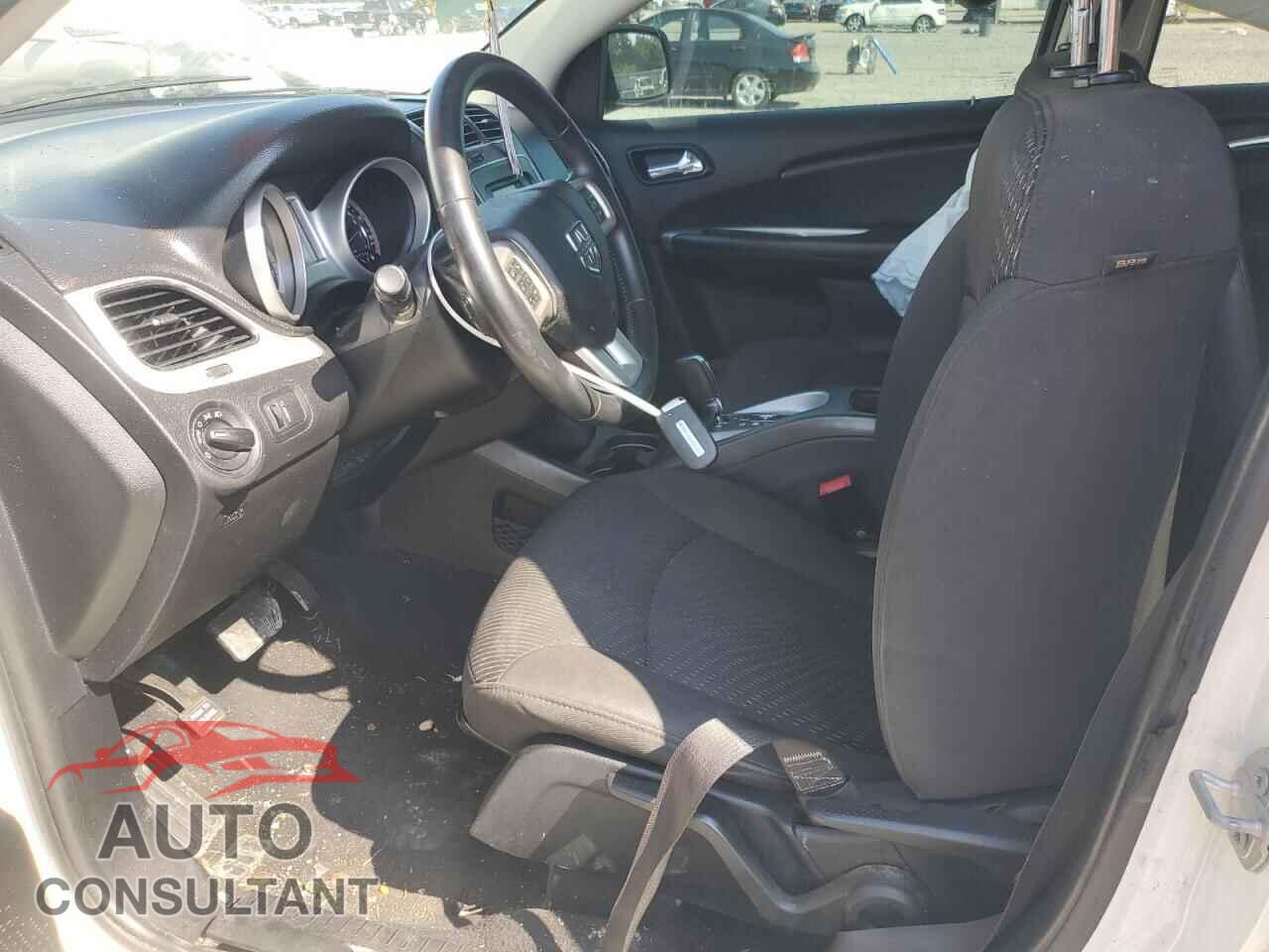 DODGE JOURNEY 2017 - 3C4PDCAB4HT586737