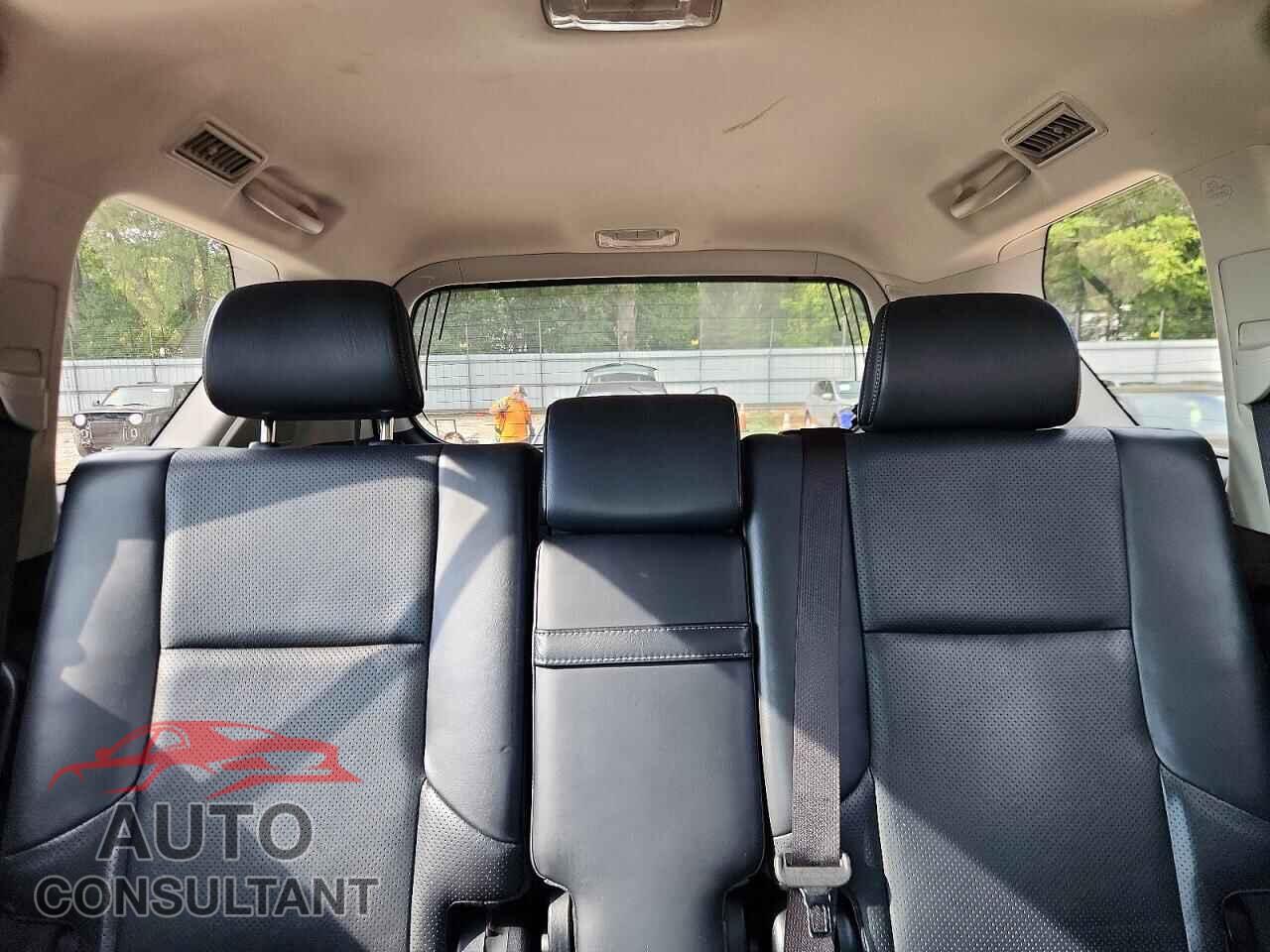 LEXUS GX 2011 - JTJJM7FX7B5018357