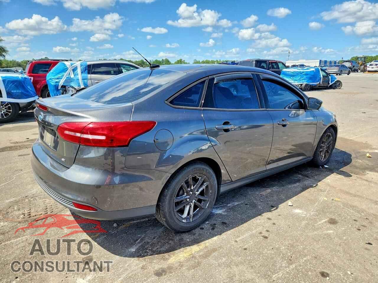 FORD FOCUS 2017 - 1FADP3F22HL236656