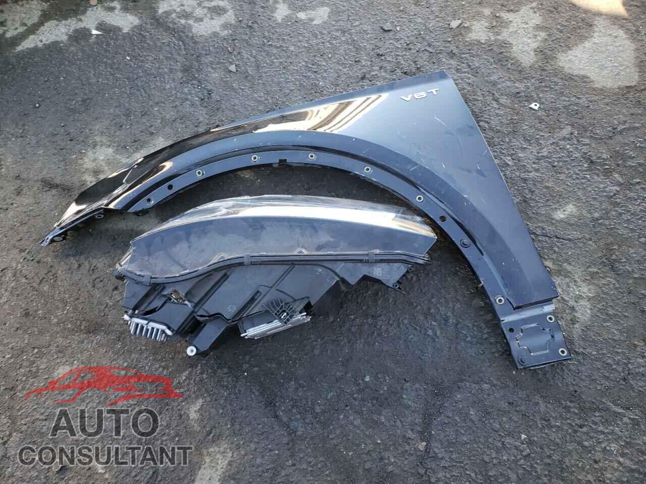 AUDI SQ5 2018 - WA1A4AFY0J2102927