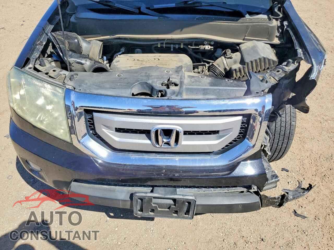 HONDA PILOT 2011 - 5FNYF4H98BB086268