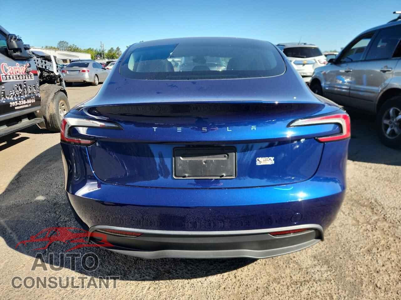 TESLA MODEL 3 2024 - 5YJ3E1EA2RF766154