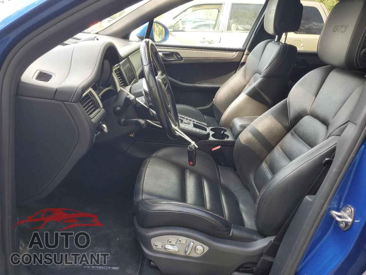 PORSCHE MACAN 2017 - WP1AG2A54HLB53236