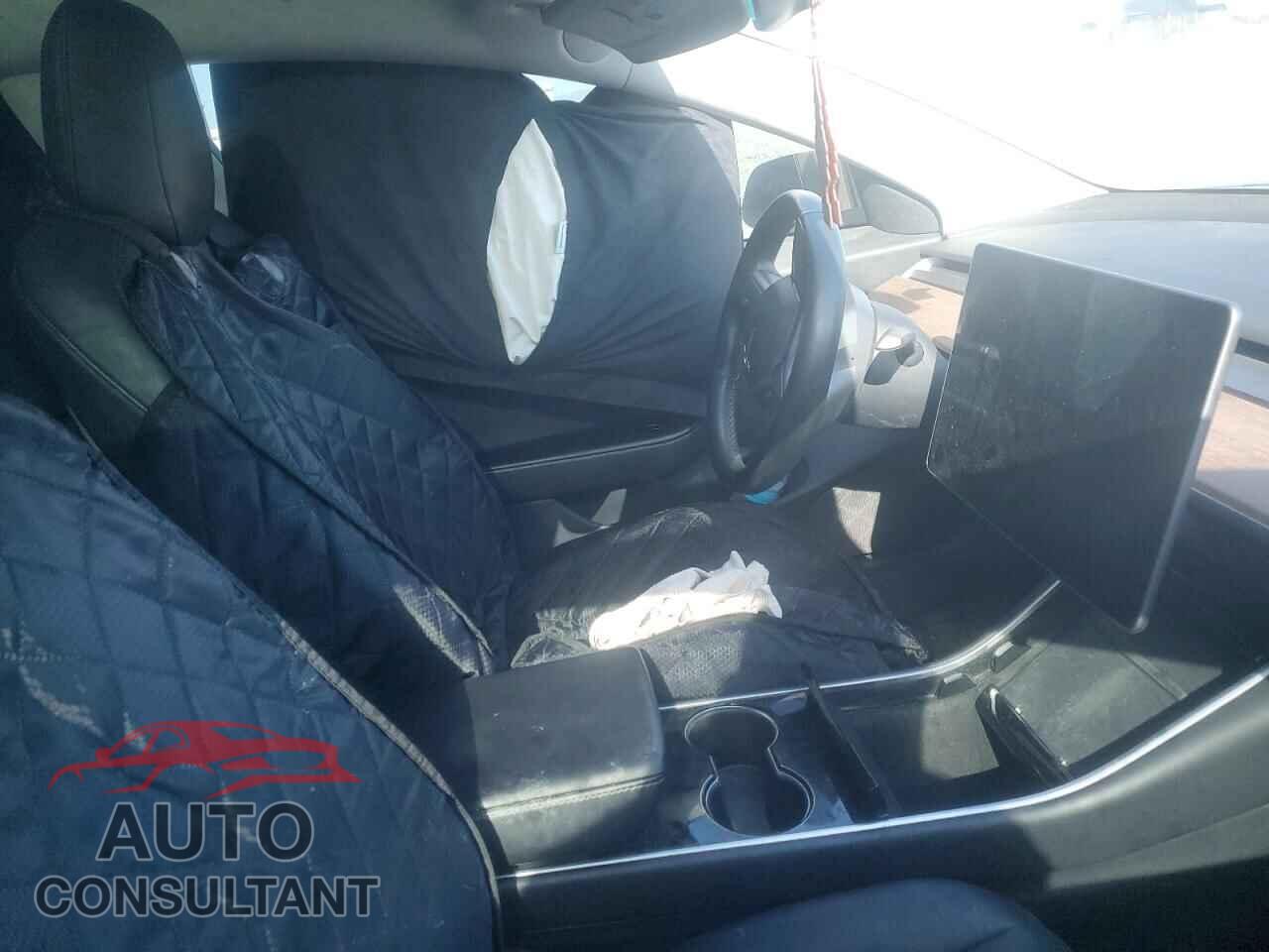 TESLA MODEL 3 2018 - 5YJ3E1EA4JF003265