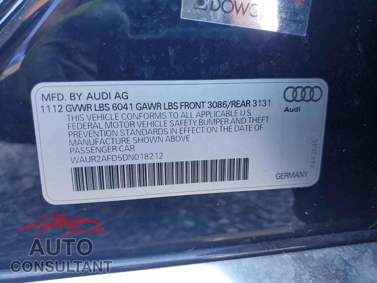 AUDI A8 2013 - WAUR2AFD5DN018212