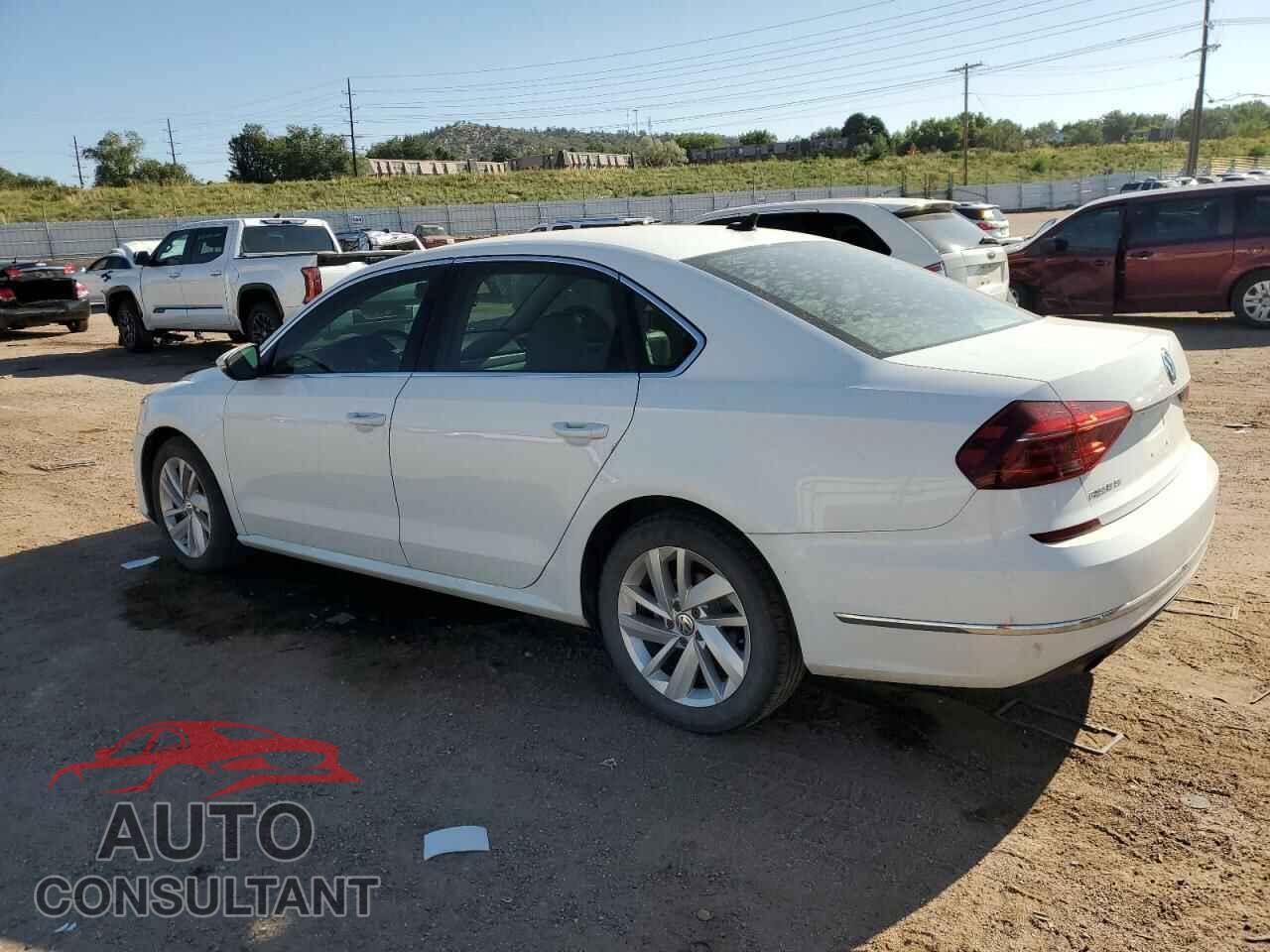 VOLKSWAGEN PASSAT 2018 - 1VWBA7A32JC031237