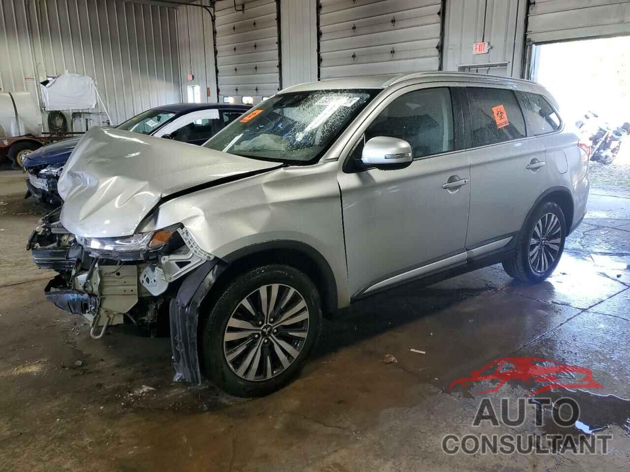 MITSUBISHI OUTLANDER 2020 - JA4AD3A33LZ033913