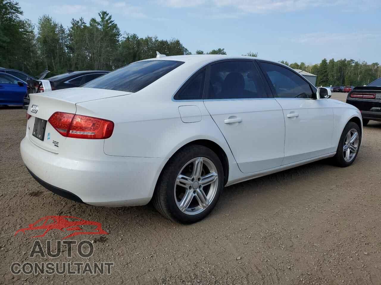 AUDI A4 2011 - WAUFFCFL2BN038912