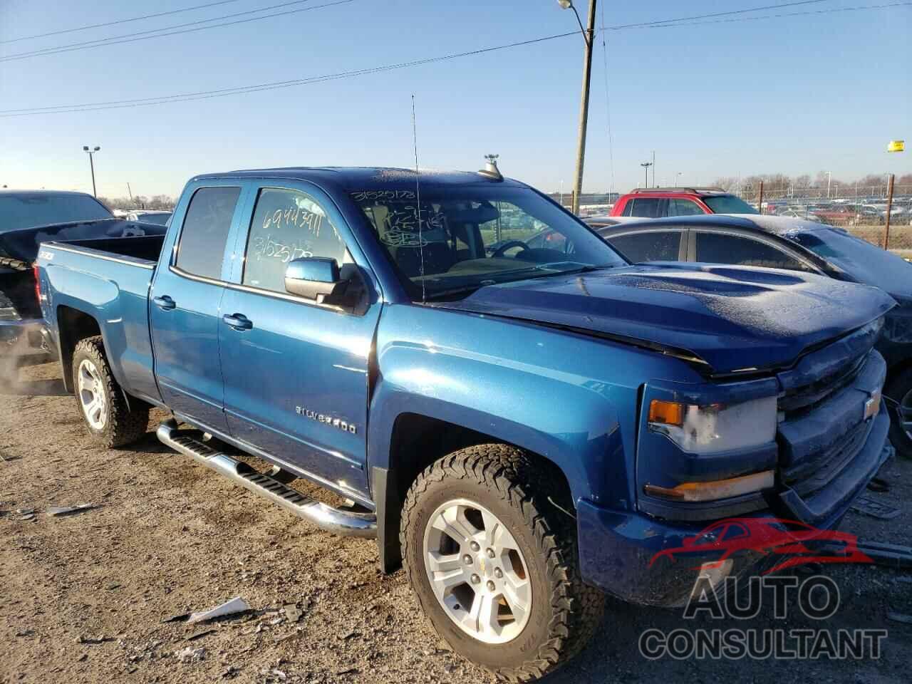 CHEVROLET SILVERADO 2017 - 1GCVKREC4HZ144102
