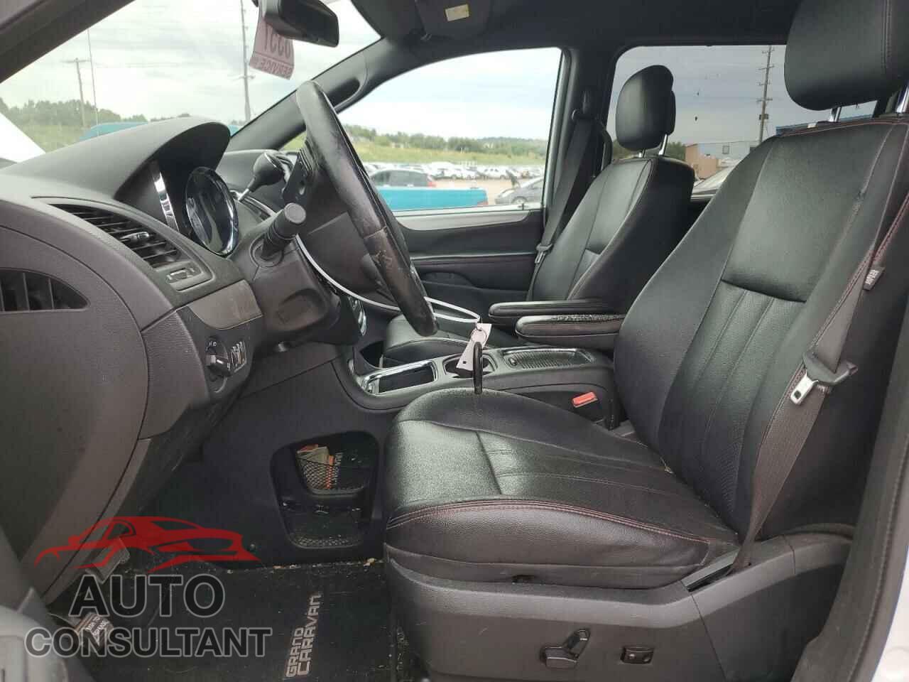 DODGE CARAVAN 2017 - 2C4RDGEG5HR825964