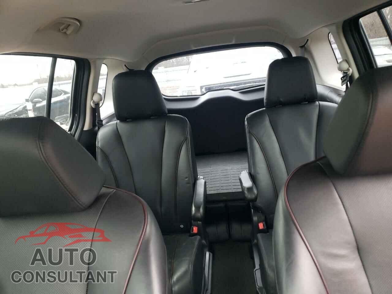 MAZDA 5 2015 - JM1CW2DL5F0186817
