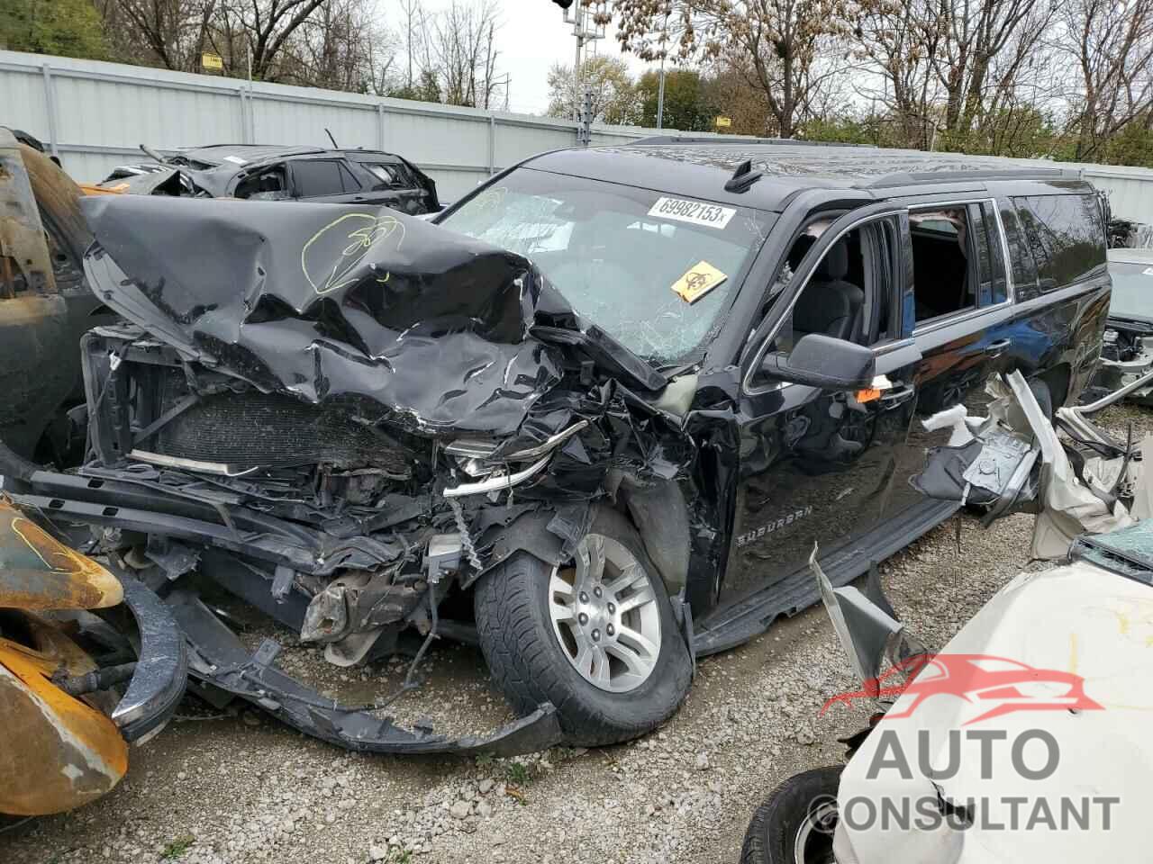 CHEVROLET SUBURBAN 2016 - 1GNSKHKC4GR393622